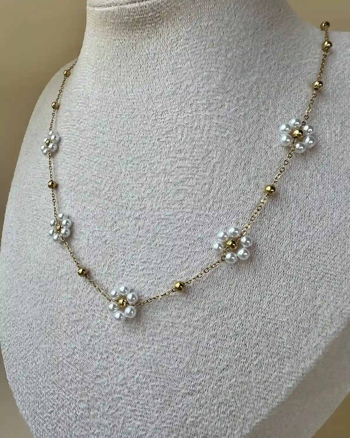 DAISY || Collar Flores
