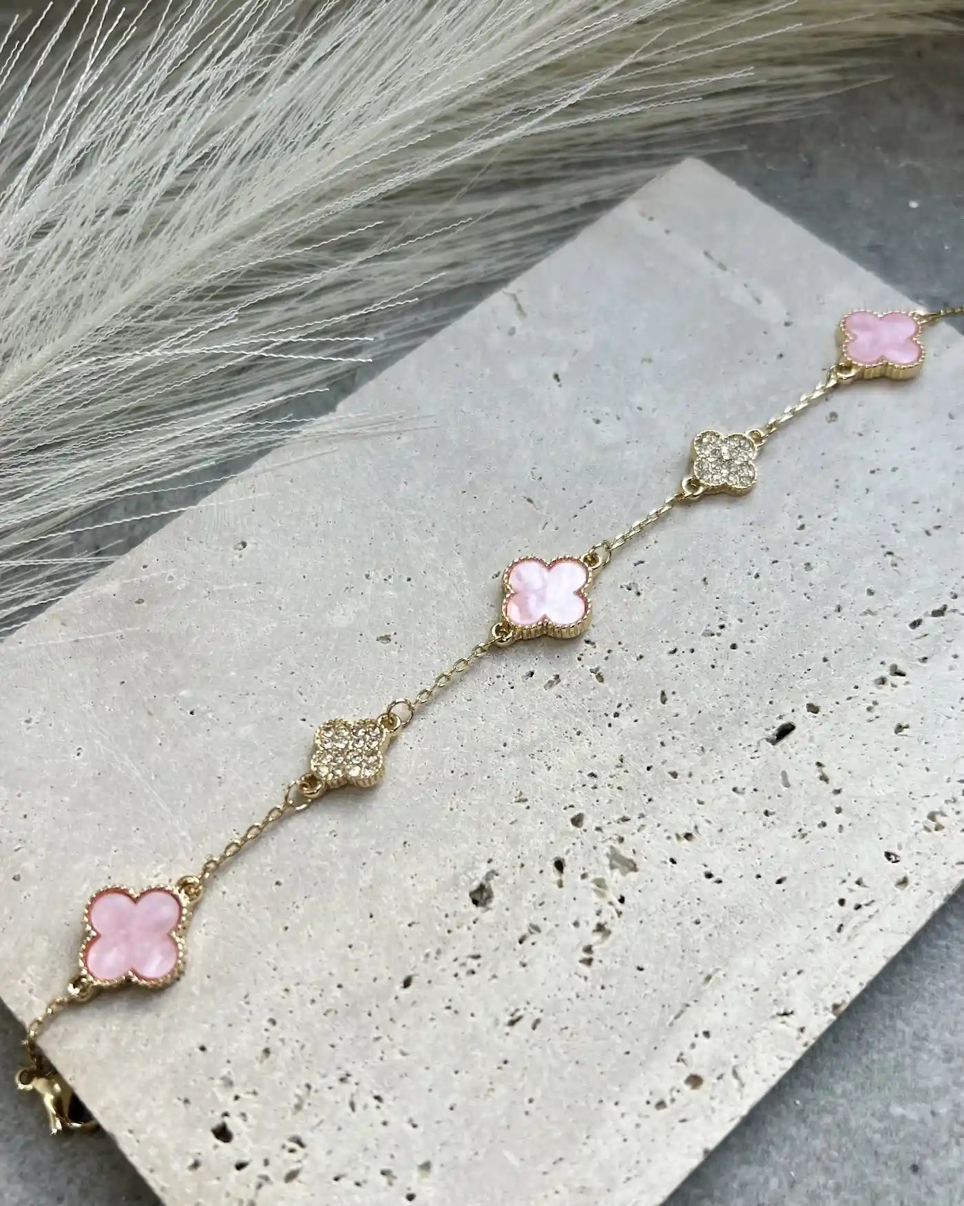 BLUSH || Pulsera Tréboles Rosas
