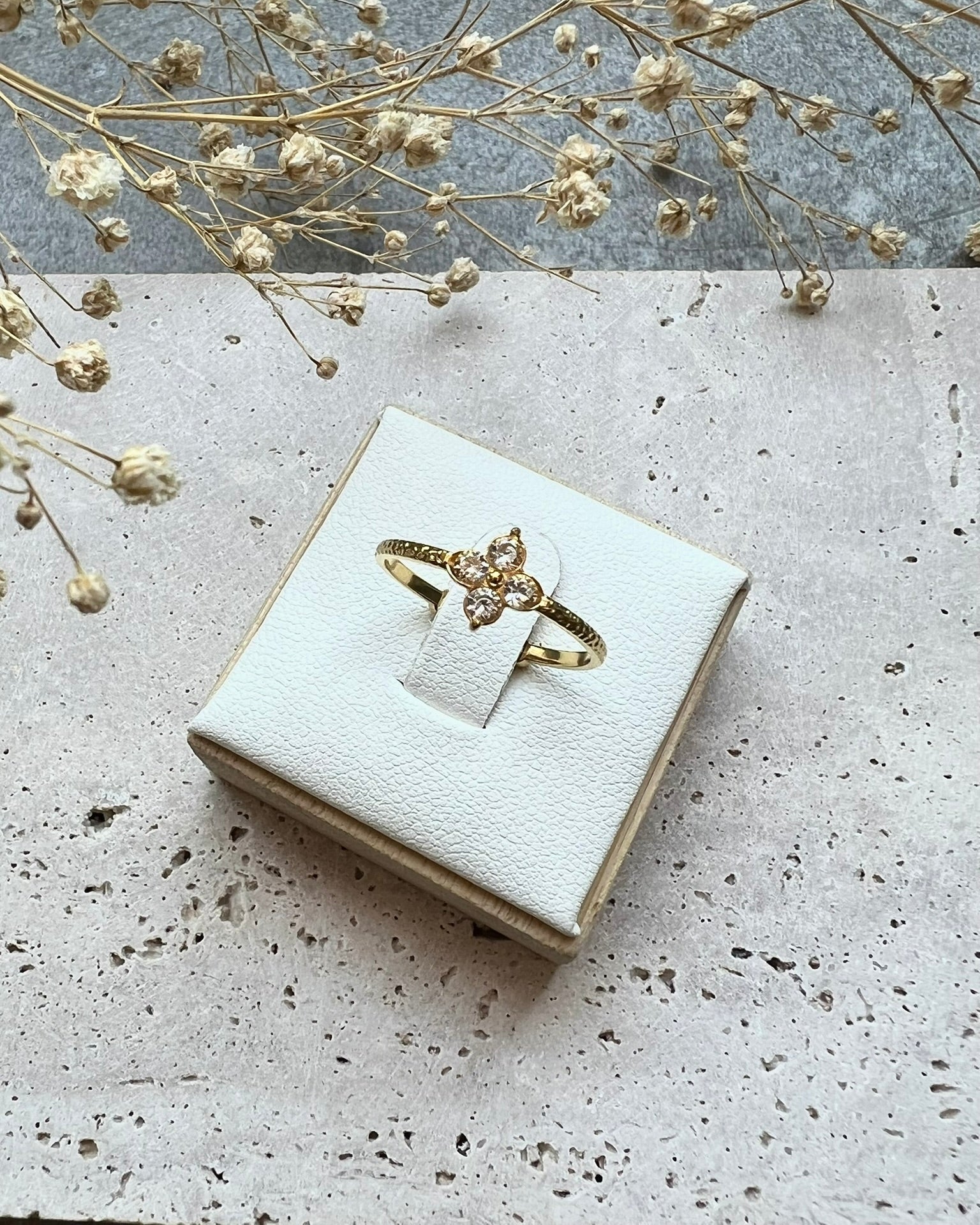 AURA || Anillo Trébol Ajustable
