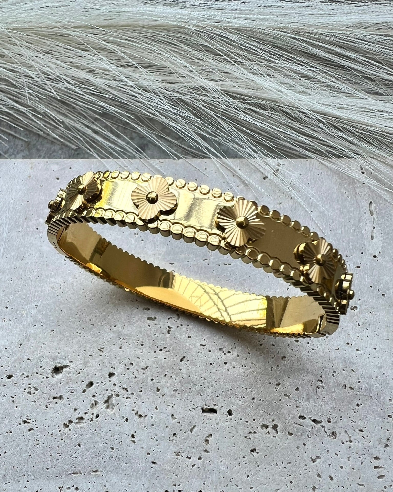 AYA || Brazalete ancho