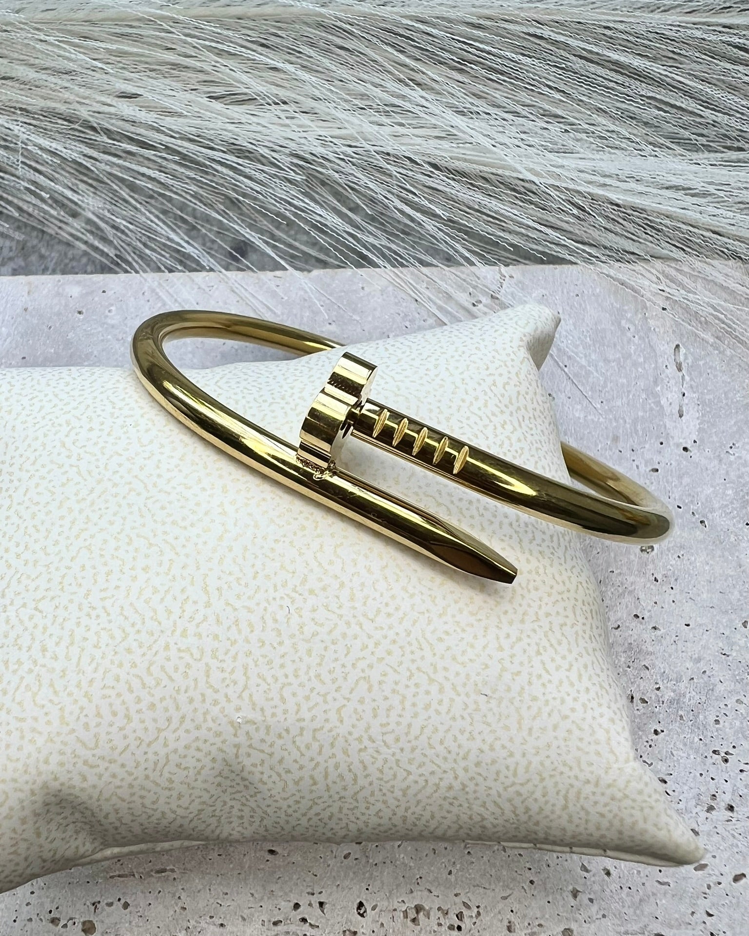 TALIA || Brazalete con Trébol